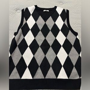 Argyle Sweater Vest in Black and Gray by Coofandy size L